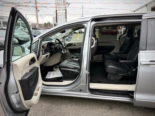 Silver 2019 Chrysler Pacifica Touring-L