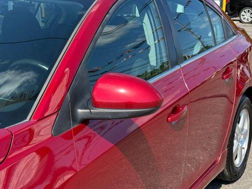 Red 2014 Chevrolet Cruze 1LT