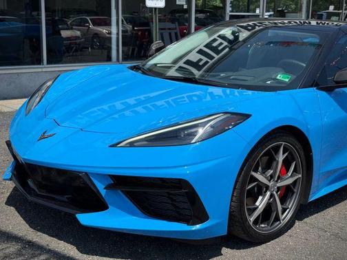 Blue 2021 Chevrolet Corvette Stingray w/3LT