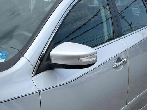 Silver 2017 Nissan Altima 2.5 SV