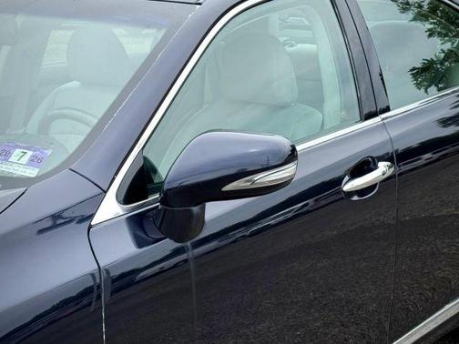 Blue 2010 Lexus ES 350