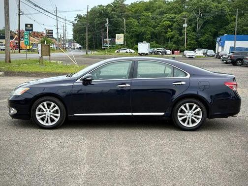 Blue 2010 Lexus ES 350