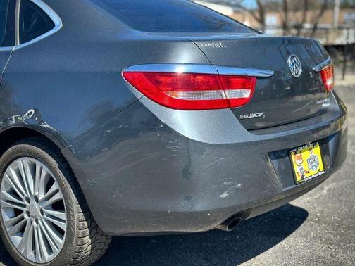 2013 Buick Verano Base