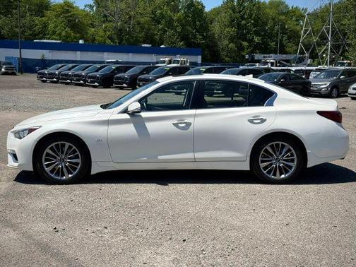 Majestic White 2019 INFINITI Q50 3.0t LUXE