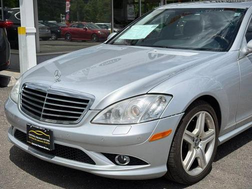 Silver 2007 Mercedes-Benz S-Class S 550