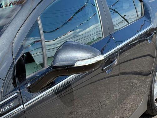 2014 Chevrolet Volt Base