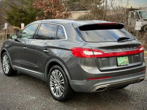 Gray 2018 Lincoln MKX Reserve