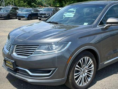 Gray 2018 Lincoln MKX Reserve