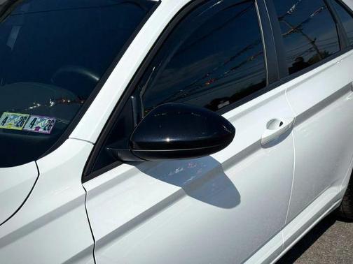 Pure White 2024 Volkswagen Jetta 1.5T Sport