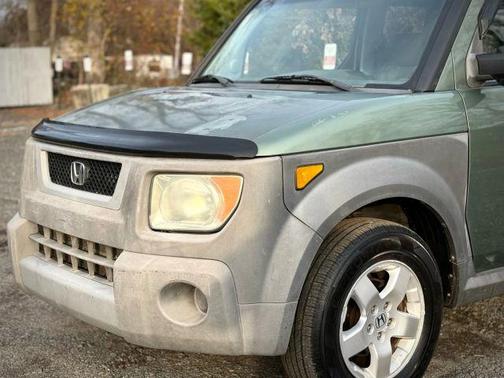 Green 2005 Honda Element EX