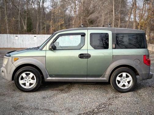 Green 2005 Honda Element EX