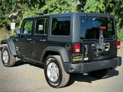 2012 Jeep Wrangler Unlimited Sport