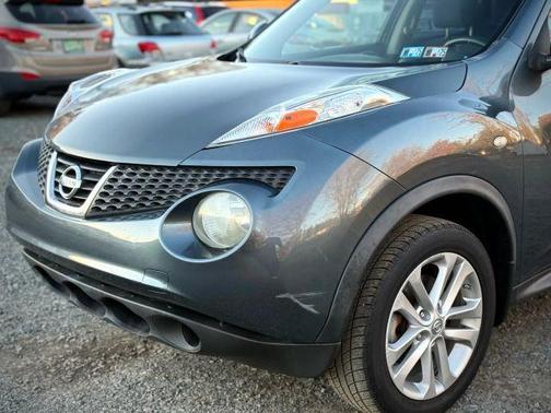 Graphite Blue 2011 Nissan Juke SV