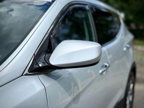 Sparkling Silver 2015 Hyundai Santa Fe Sport 2.4L