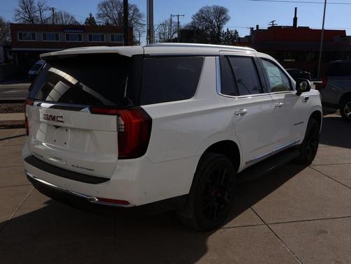 2026 GMC Yukon 4WD Elevation