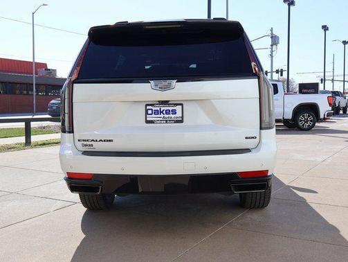 Crystal White Tricoat 2021 Cadillac Escalade Sport Platinum