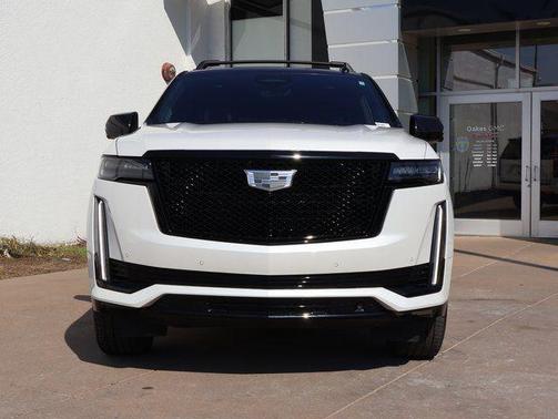 Crystal White Tricoat 2021 Cadillac Escalade Sport Platinum