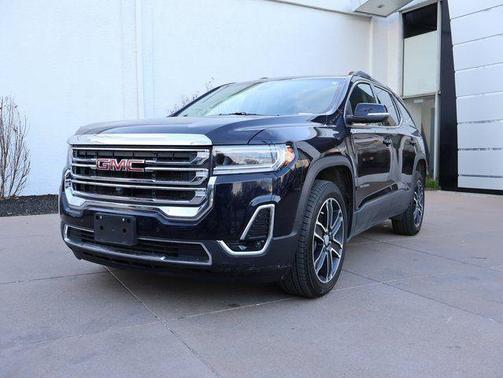 2022 GMC Acadia AWD SLT