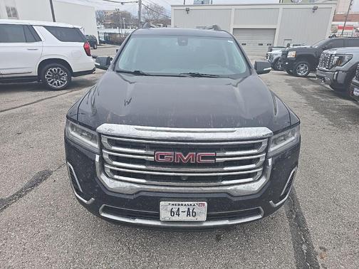 2022 GMC Acadia AWD SLT