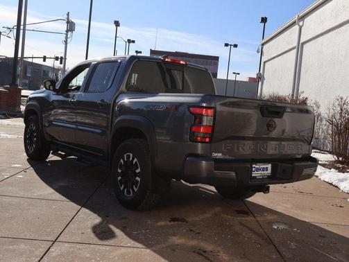 2023 Nissan Frontier PRO-4X