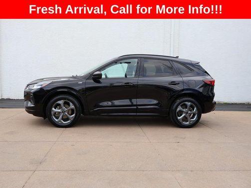 AGATE BLACK METALLIC 2023 Ford Escape ST-Line