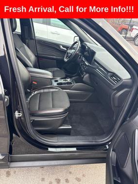 AGATE BLACK METALLIC 2023 Ford Escape ST-Line