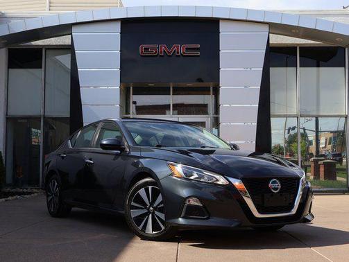 Storm Blue Metallic 2022 Nissan Altima 2.5 SV