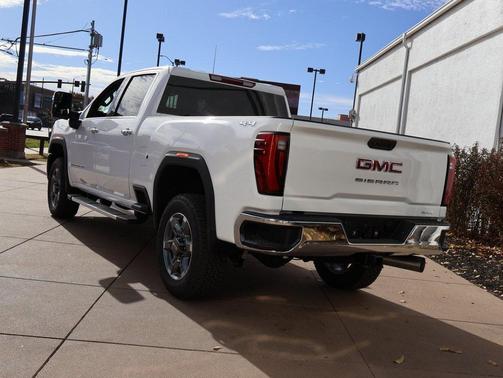 2026 GMC Sierra 2500 SLT