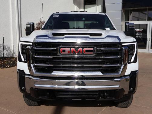 2026 GMC Sierra 2500 SLT