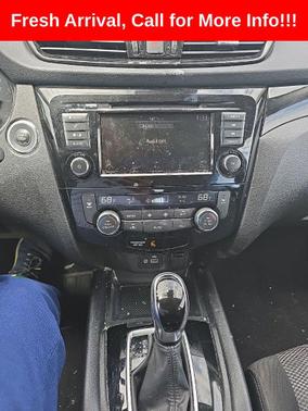 Gun Metallic 2022 Nissan Rogue Sport SV
