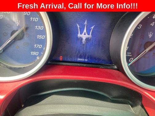 Bianco 2016 Maserati Ghibli S Q4