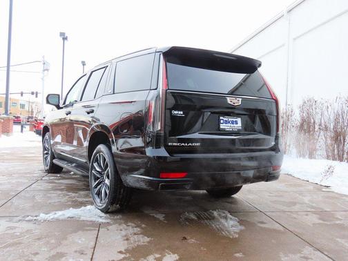 2023 Cadillac Escalade Sport