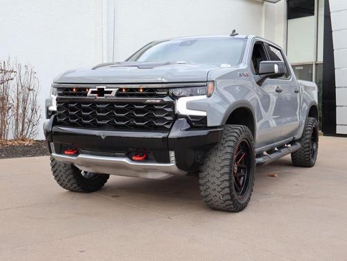 2024 Chevrolet Silverado 1500 ZR2