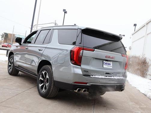 2026 GMC Yukon 4WD AT4