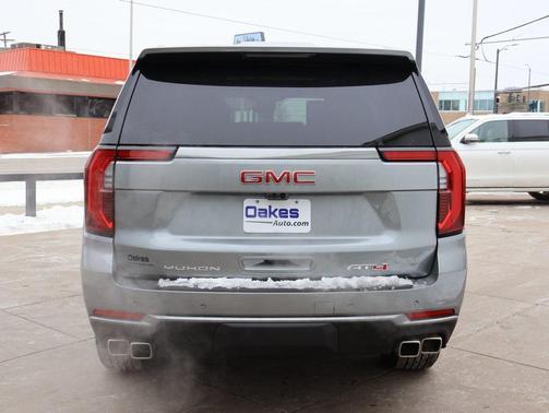 2026 GMC Yukon 4WD AT4