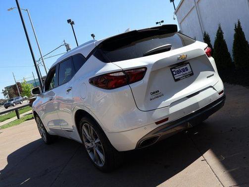 Iridescent Pearl Tricoat 2020 Chevrolet Blazer Premier