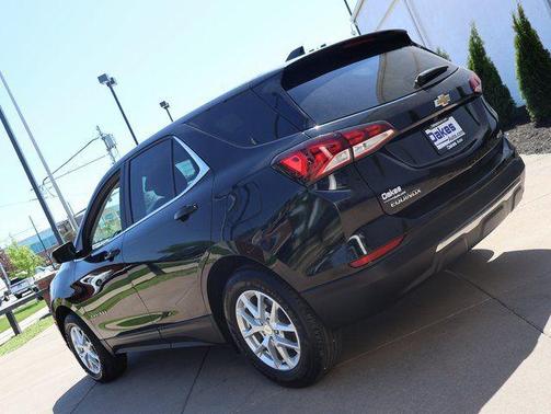 Mosaic Black Metallic 2023 Chevrolet Equinox 1LT