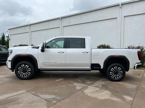 2025 GMC Sierra 2500 Denali Ultimate