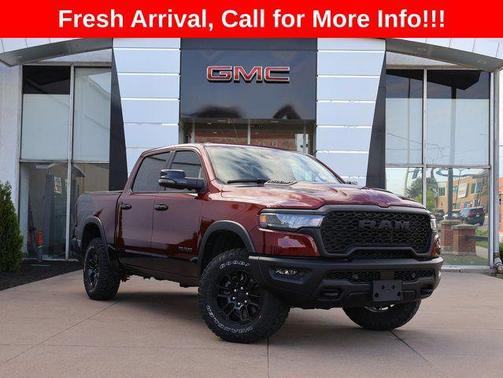 Delmonico Red Pearlcoat 2025 RAM 1500 Rebel