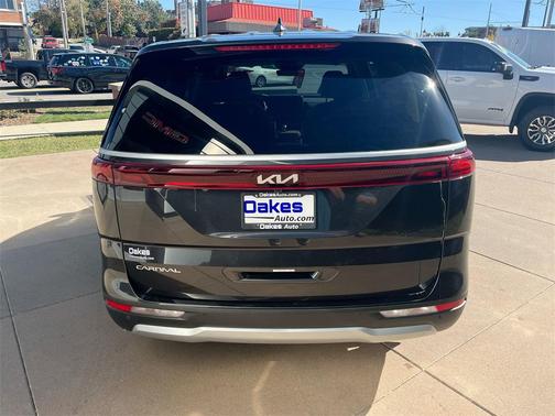 2024 Kia Carnival EX