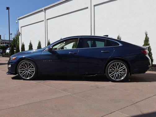Northsky Blue Metallic 2020 Chevrolet Malibu FWD Premier
