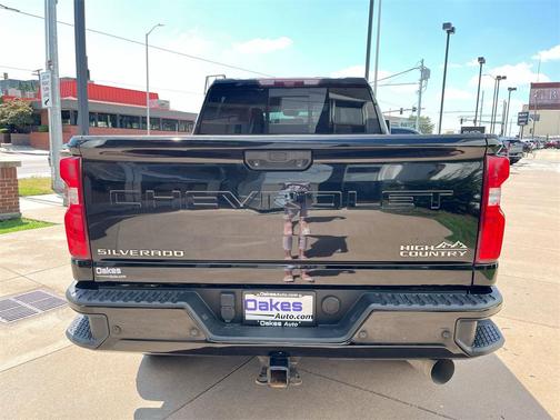 2021 Chevrolet Silverado 2500 High Country