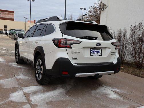 2023 Subaru Outback Touring XT