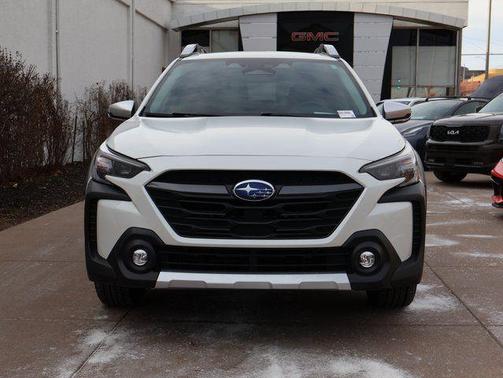 2023 Subaru Outback Touring XT