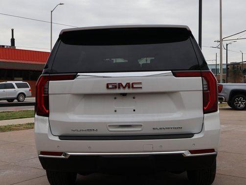 Summit White 2026 GMC Yukon 4WD Elevation