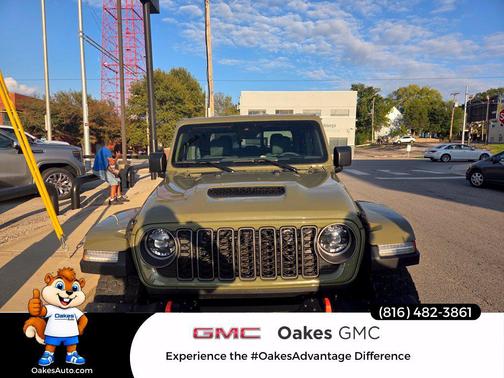 41 2025 Jeep Gladiator Mojave X