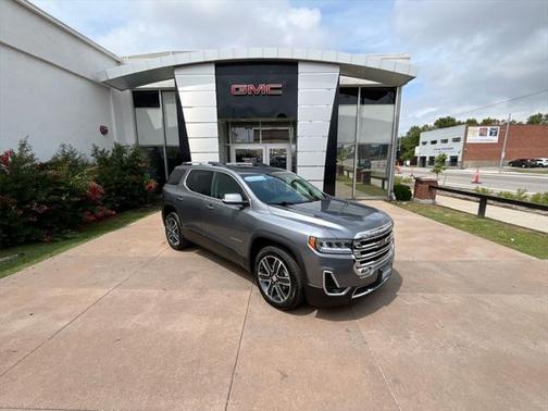 2022 GMC Acadia AWD SLT