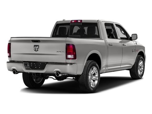 Bright Silver Metallic Clearcoat 2016 RAM 1500 Big Horn