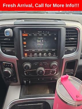 Bright Silver Metallic Clearcoat 2016 RAM 1500 Big Horn