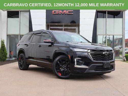 Mosaic Black Metallic 2022 Chevrolet Traverse Premier